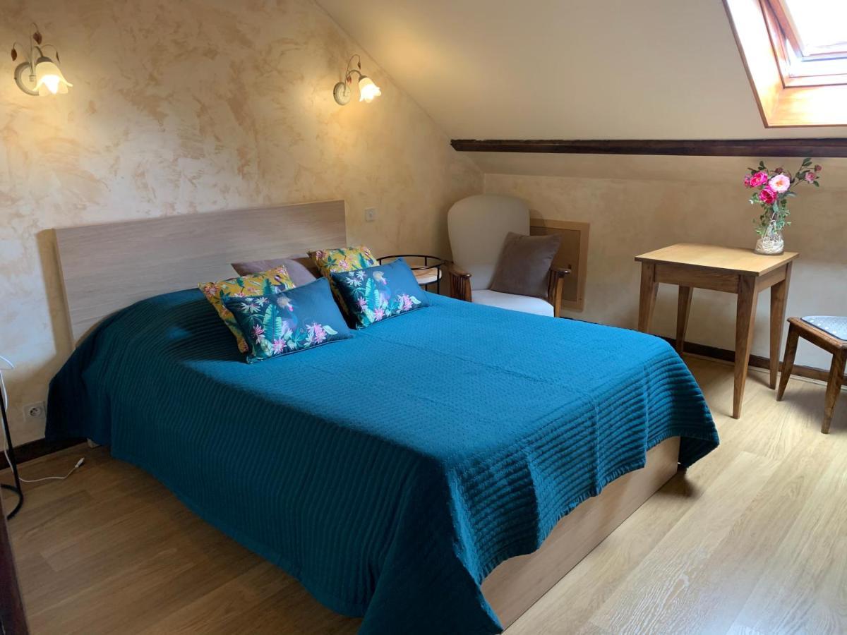 Bed and Breakfast Castelger à Vauciennes  Extérieur photo